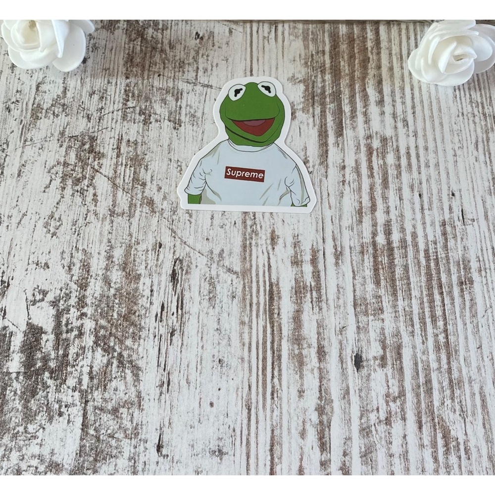 Brand new Supreme sticker